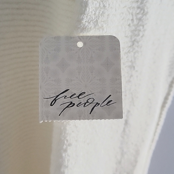 Free People Slouchy Ottoman Tunic- Size Medium in Ecru - Picture 6 of 8